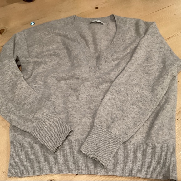 White+Warren Cashmere V-Neck Size Large Women Gray - Picture 5 of 10